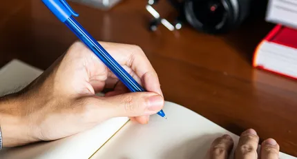 Are Left-handed People More Creative Than Right-handed Ones?